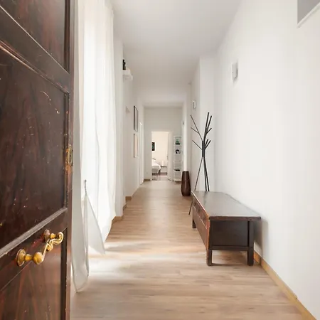דירה Vatican Lovely 2br With Terrace *